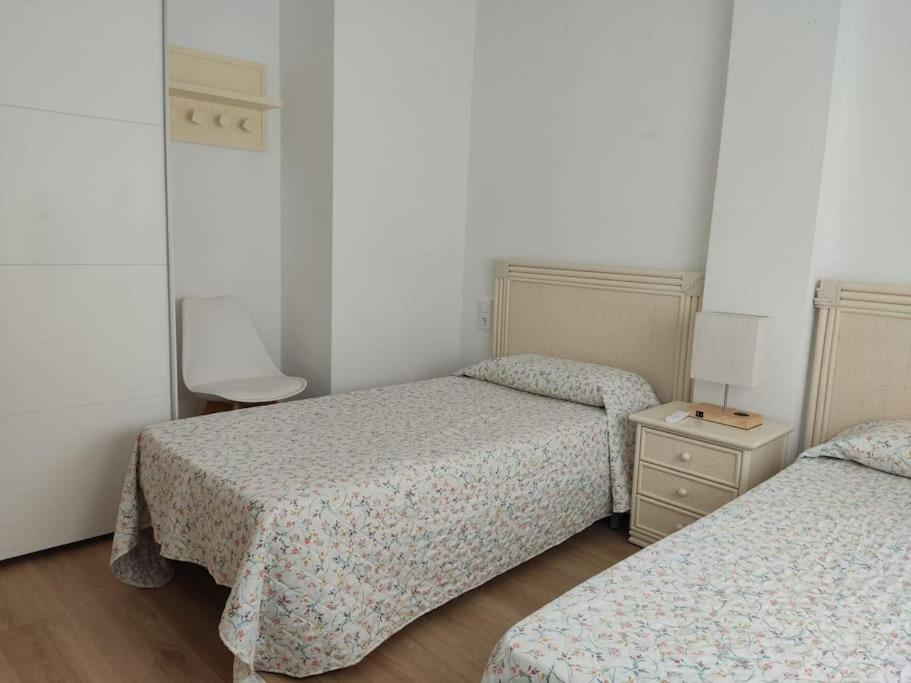 Acogedor Apartamento En La Playa Playa de Gandia المظهر الخارجي الصورة